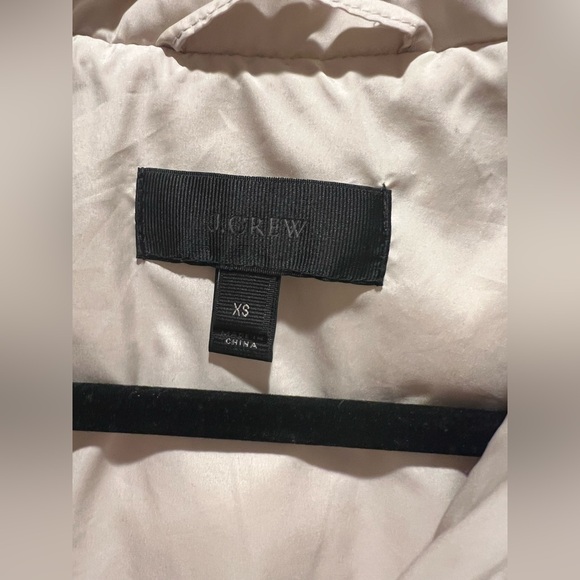 J. Crew Puffer vest with snap pockets XS - Picture 6 of 6